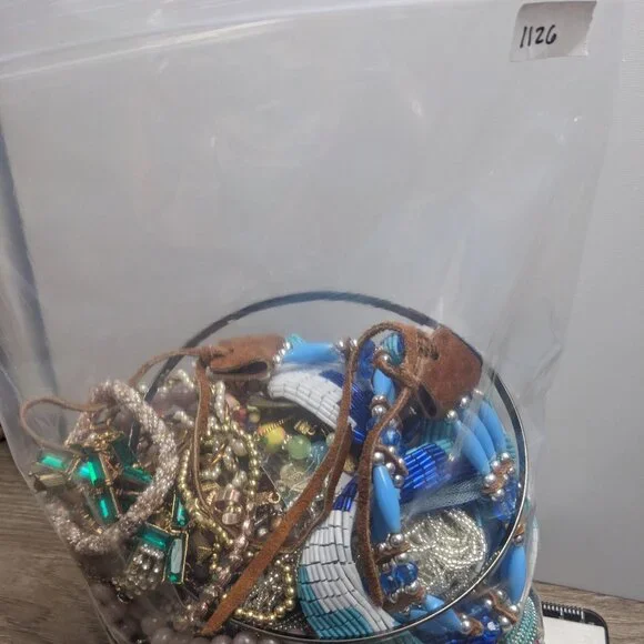 Jewelry Lot 4+ lbs 1126 Wearable Sellable Mystery Lot Free Shipping - Picture 1 of 8